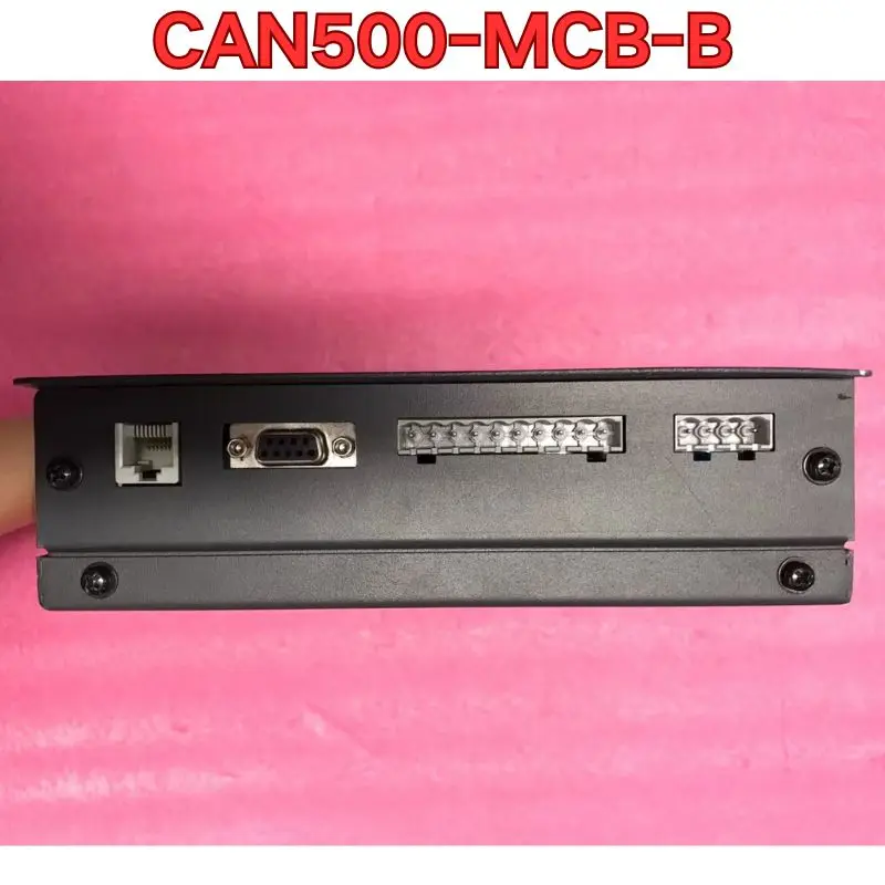 El prueba de función del controlador CAN500-MCB-B de segunda mano es normal
