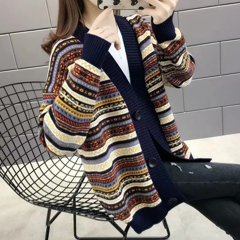 Ethnic Style Spliced Striped Ladies Sweaters Plus Size V-Neck Thick Autumn Winter Screw Thread Single Breasted All-match Loose