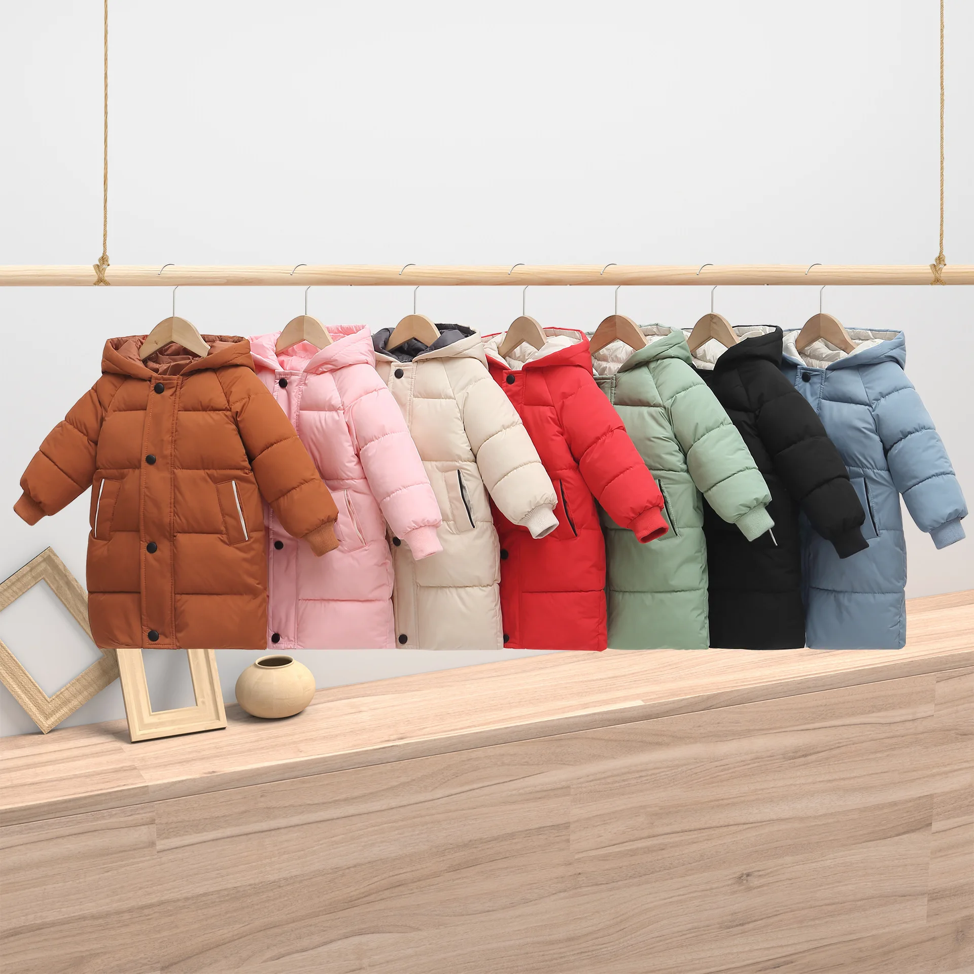 

Детская пуховая верхняя одежда для детей от 2 до 10 лет, зимняя детская одежда 2025 года, парка с хлопковой подкладкой для мальчиков и девочек, утепленные длинные куртки