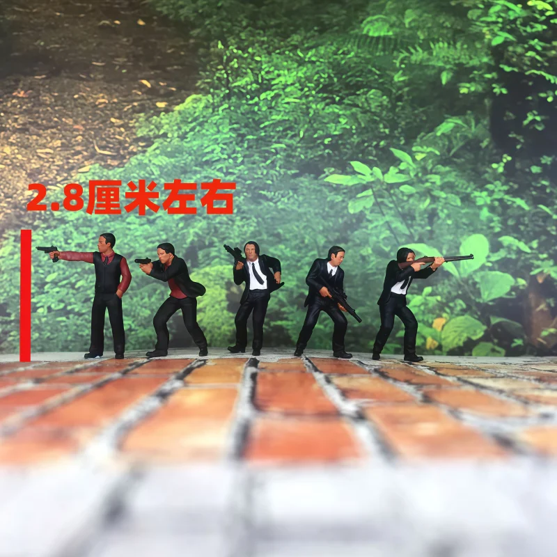 

New Product 1/64 Bandit Suit Thug Miniature Soldier Model DIY Handmade Painted Scene Matching Ornaments Toys Gifts Collectibles