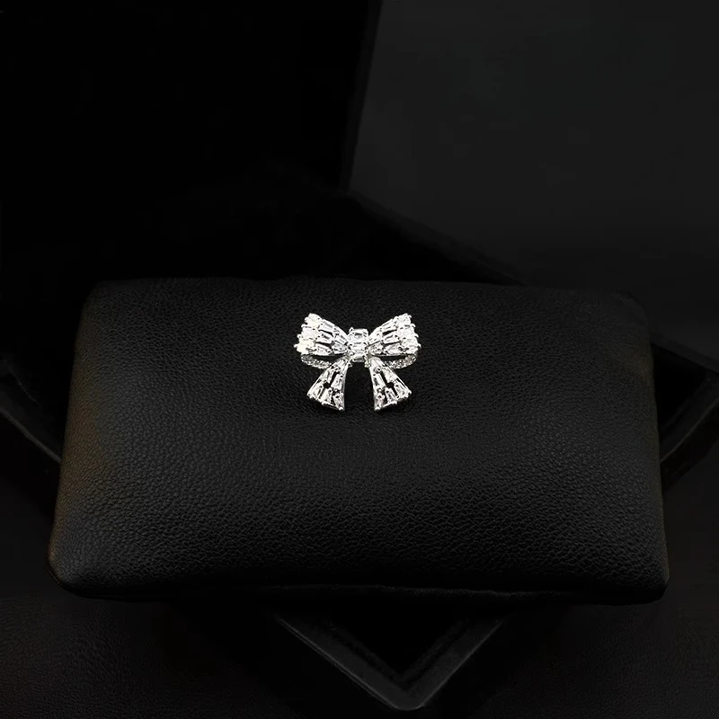 

High-end Exquisite Bowknot Collar Pin Shirt Anti-exposure Buckle Magic Fixing Clothing Decoration Brooch Jewelry Accessory 3297