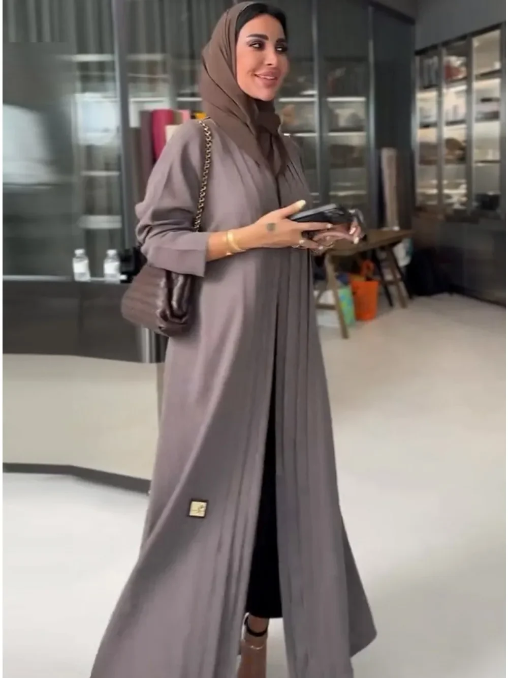 Eid Moslim Abaya voor Vrouwen Trenchcoat Arabische Lange Gewaad Jalabiya Enkele Knop Jurken Ramadan Dubai Abaya Kaftan Plooien Vestidos