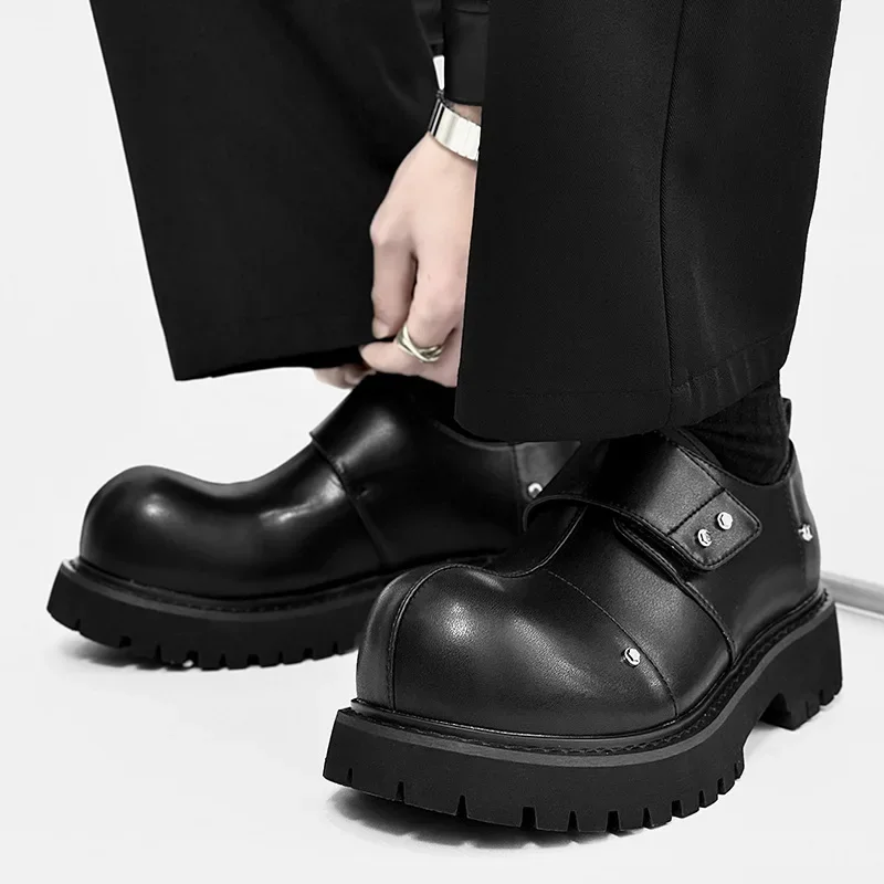 

2025 Thick-soled Bigshot Versatile Men's Shoes Height Increased Casual Leather Male Trend Sneakers Derby Motorcycle Boots Black