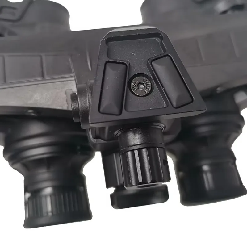 GPNVG18 Pro Four Eyed NVG Panoramic Night Vision Goggles Device Housing Untuk Grosir
