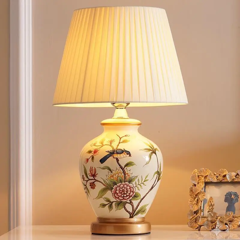 

Table lamp Bedroom bedside lamp Living room American retro new Chinese European pastoral warm