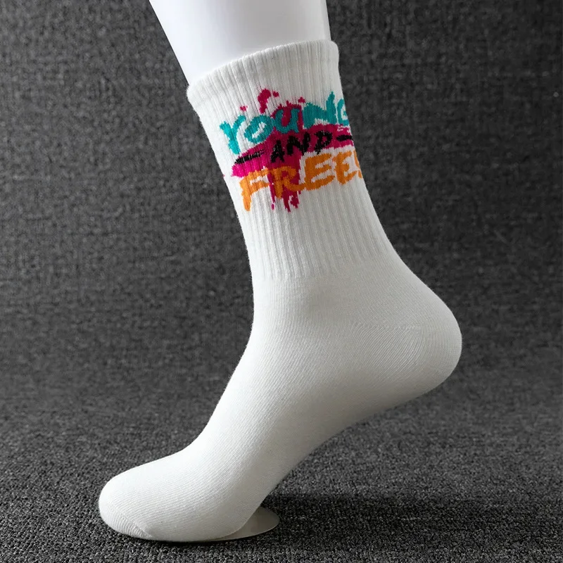 5 Paar Herrensocken, Herbst- und Winter-Vintage-Spaßmode-Sportsocken, Trendsocken für Männer und Frauen
