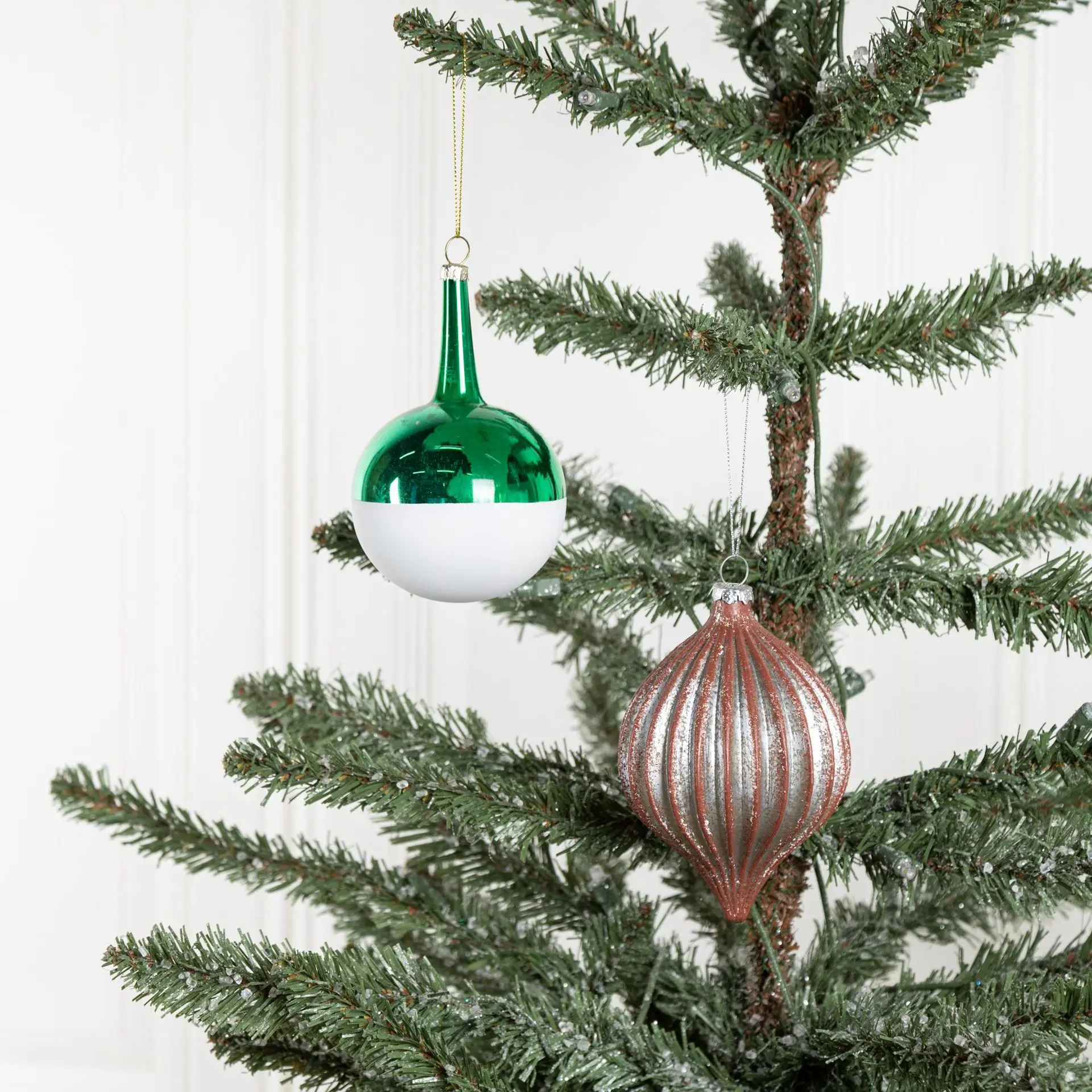 

New Christmas decoration brown onion glass ball