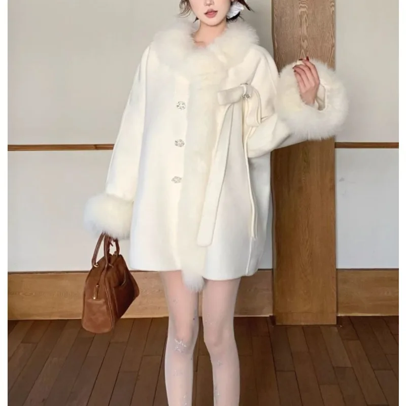 Vêtements d'extérieur manteau gris haut de gamme et élégant manteau en laine haut de gamme mi-long veste chaude à la mode et élégante vêtements pour femmes