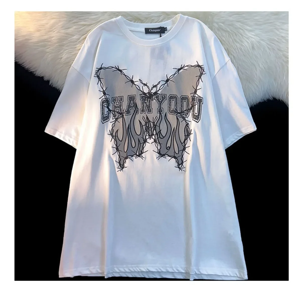 American Fashion Brand Thorn Butterfly Dark Black Cotton Top Short Sleeve T-shirt for Men and Women Half Sleeve Loose Versatile