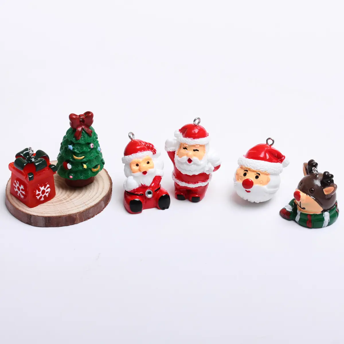 

1pcs Bear Resin Santa Claus Snowman Christmas Tree Pendant For Jewelry Making Gift Earrings Bracelet Keychain Decorative DIY