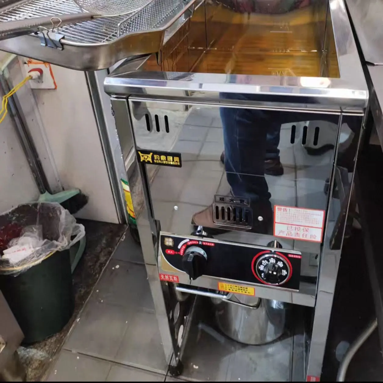 

Commercial 30L Electric Countertop Fryer Stainless Steel Deep Fryers For Restaurant Home Use