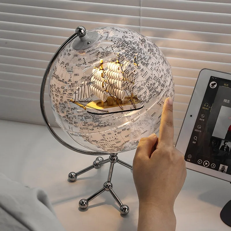 globe ornament, light luxury high-end sense niche girlfriend birthday gift, give boys housewarming gifts