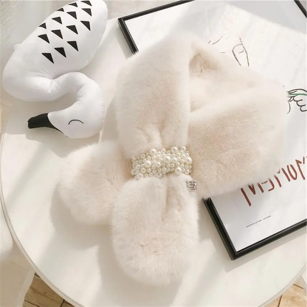 Winter Pearl Plush Scarf For Women Autumn Cute Thickened Warm Faux Fur Cross Scarves Girls Soft Neck Ring Scarf Korean Style