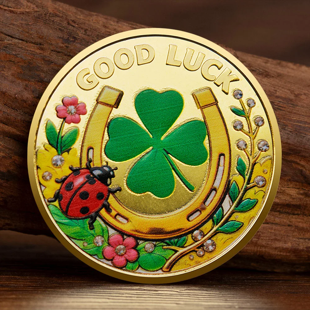 Moneda conmemorativa impresa en Color de Metal de trébol de cuatro hojas, moneda de la suerte de mariquita, moneda de recuerdo chapada en oro