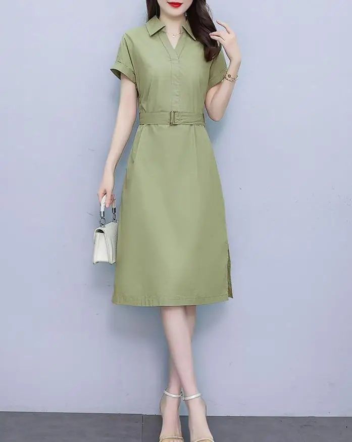 فستان قميص صيفي راقي للنساء مع مزاج أنيق وطية صدر السترة وخصر كاجوال بأكمام قصيرة للتنقل