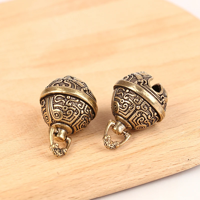 

HOT!Lucky Brass Handicraft Die Casting Drop Bell Key Car Button Wind Bell Sect Bronze Bell Creative Gift