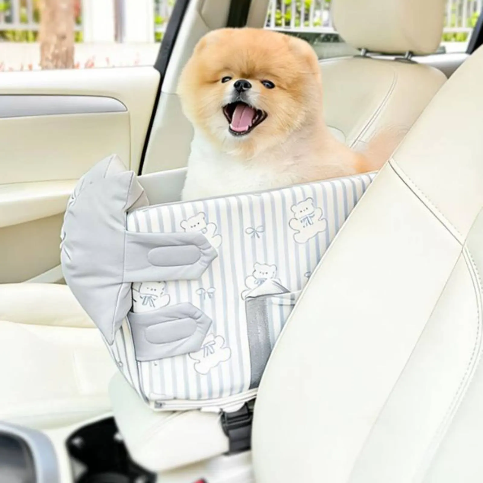 

Car Middle Central Unit Pet Seat Safe Straps Dog Armrest Booster Seat Small Pet Car Bed Universal Fit Year-Round Use for Felines