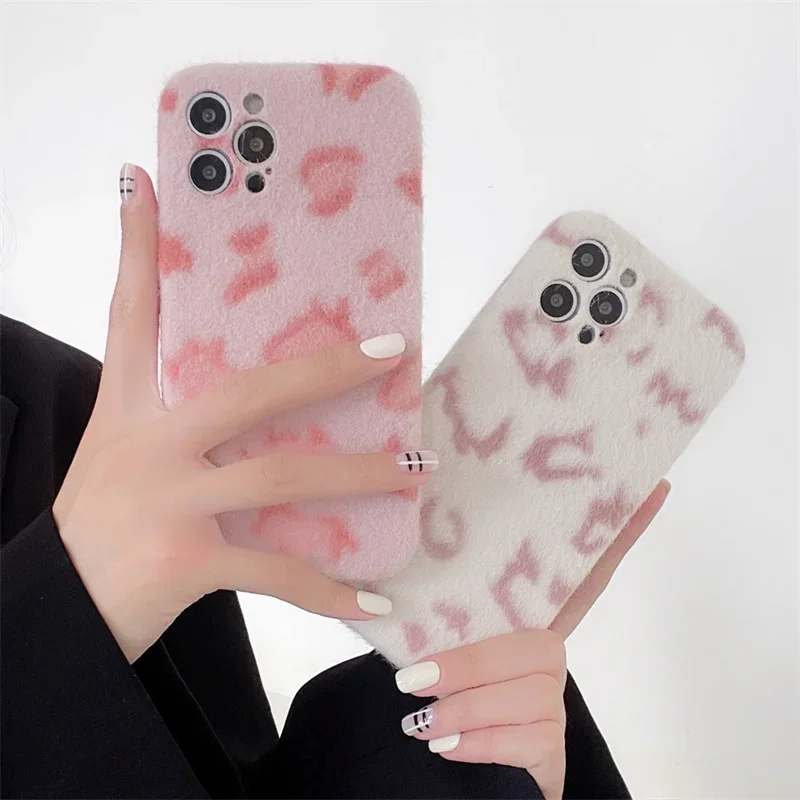 Leopard Fluffy Phone Case for iPhone Warm Fuzzy Soft Back Protection Cover Luxury Cases iPhone 11 13 14 15 Pro Max 16 Max 12 Pro