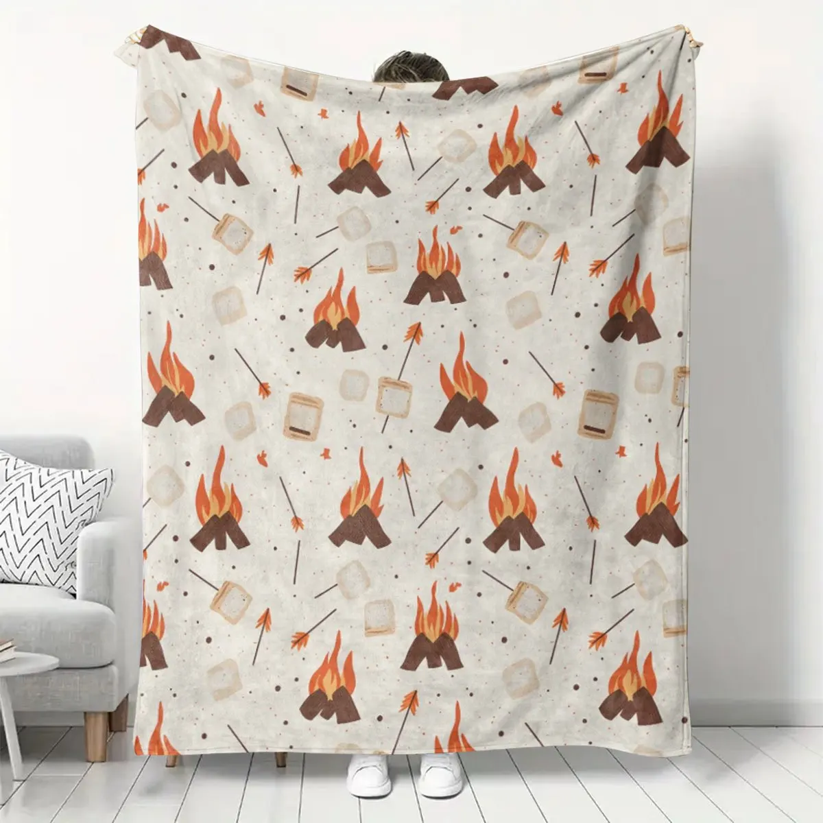 Marshmallow & Campfire Print Flannel Blanket - Soft Beige & Brown Camping with S'mores Design, Lightweight All-Season /Outdoor T