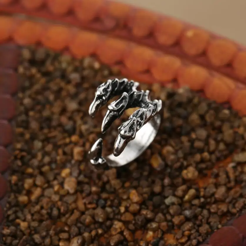 

Hot Sale Open Dragon Claw Ring Student Antique Silver Domineering Trendy Men' 1$free Postage Cheap Wholesale Jewelry Large Order