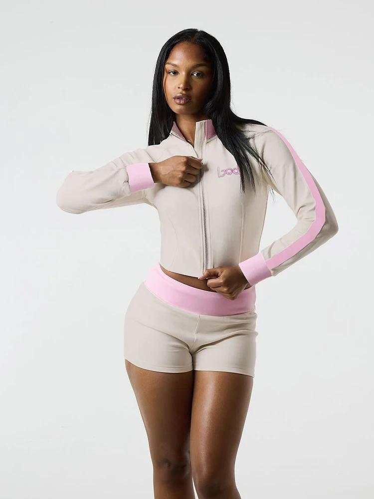 

Whatiwear Sporty Style 2 Piece Set Women Contrast Design Zip Cardigan Navel Exposed Jacket+Skinny Shorts Casual Fashion Outfits