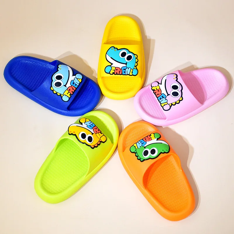 Summer Children Slippers Cute Cartoon Soft Soled Comfortable Non-slip Toddler Beach Sandals Bathroom Slippers for Girls Boys