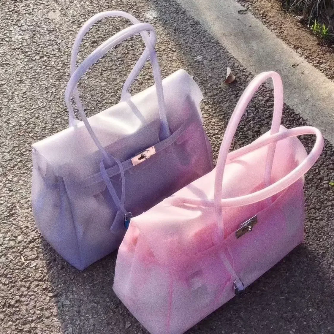 

Shoulder Bag Jelly Bag Summer New Commuter Tote Bag Fashionable Transparent Large-capacity Underarm Bag Women's Bag.