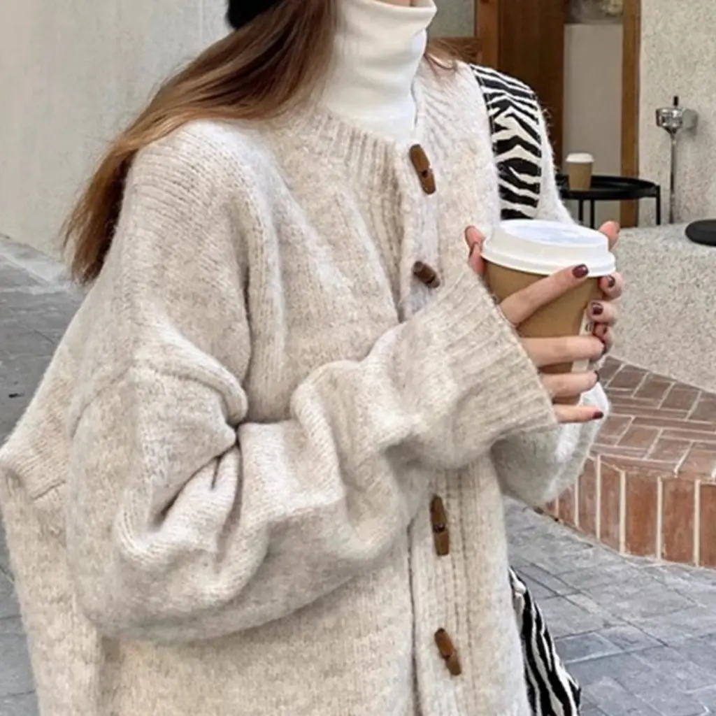 

Retro Women's Knitted Cardigan Sweater with Horn-Button Korean Style Lazy Coat for Autumn And Winter Outer Top New Arrivals