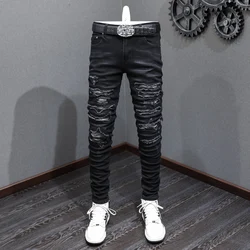 Jeans slim fit stretch preto masculino, remendo vermelho perfurado, patchwork retrô, designer de rua alta, marca de hip-hop, elegante, novo