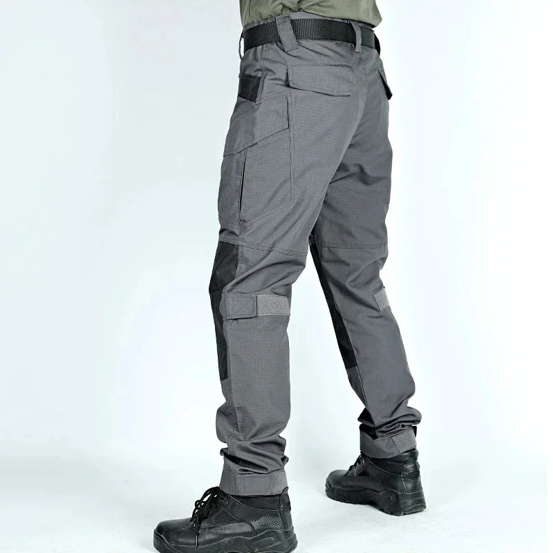 Pantaloni tattici militari Pantaloni da uomo Pantaloni da combattimento Pantaloni cargo multitasche impermeabili resistenti all'usura Abbigliamento da lavoro da arrampicata