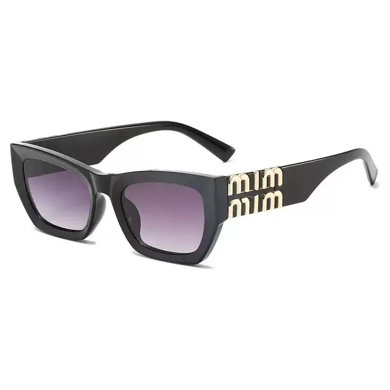 Simple Solid Color Square Frame Glasses with Decorative Temple Ends for Daily Wear And Street Photography image 2