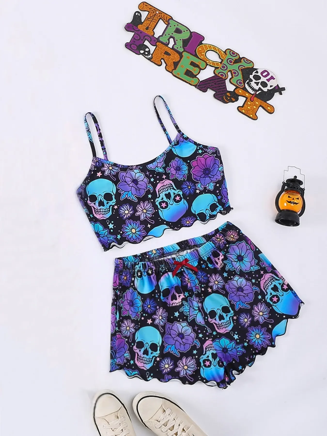 Women\'s Colorful Skull Head Print Frill Trim Sexy Pajama Set Round Neck Backless Crop Cami Top & Shorts Comfortable Relaxed Fit