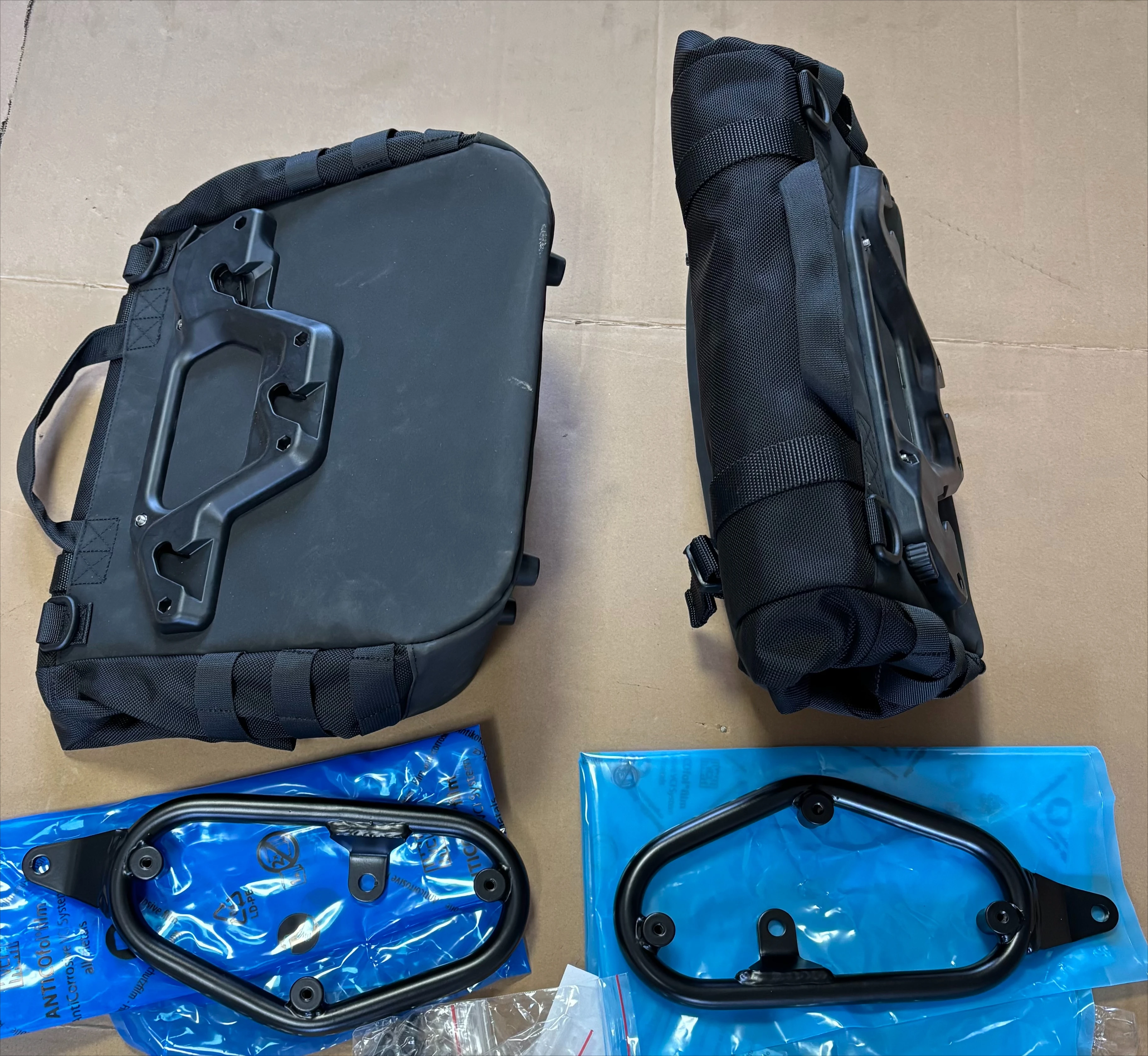 New quick release bracket canvas bag, original left and right set