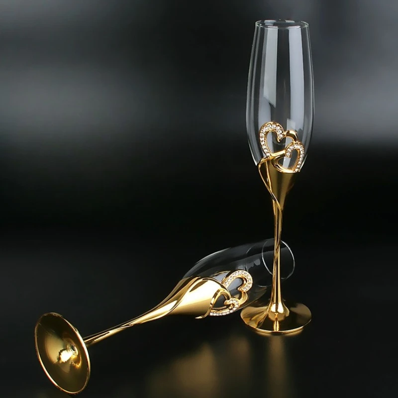 

Elegant Heart & Tulink Shape Champagne Flutes Glasses, Romantic Couple Cocktail Wine Cups Set, Personalized Wedding Party Annive