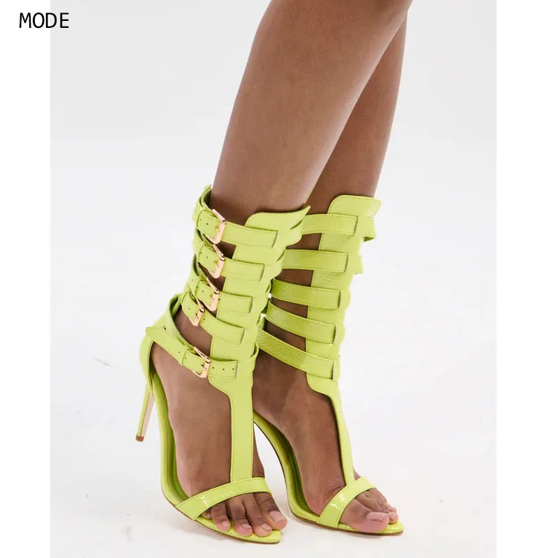 

2025 Women's Belt Buckle Patent Leather Sandals T-Strap Thin High Heels Summer Open Toe Cover Heel Banquet Wedding Shoes