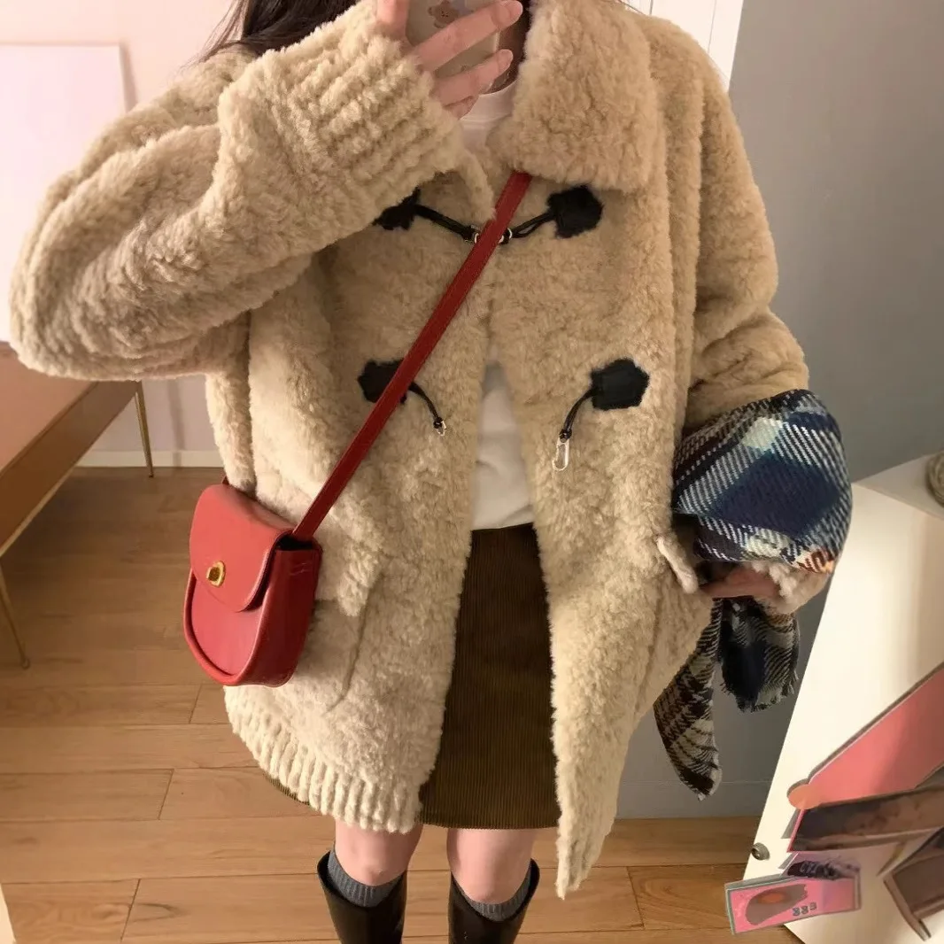 

Women's 2025 New Loose and Thick Warm Cotton Jacket with A Collar Made of Lamb Wool