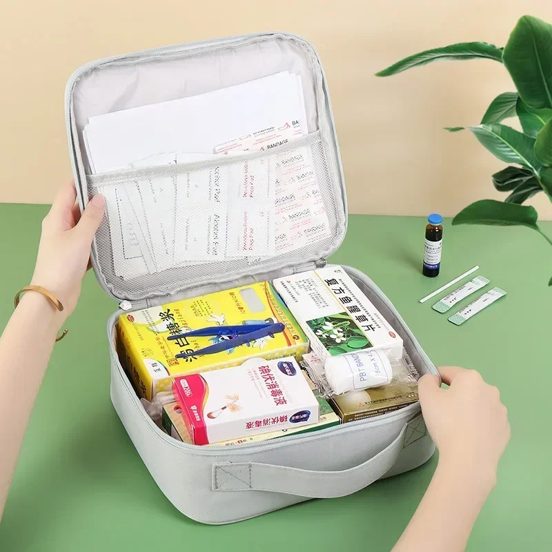 ถุงยาแบบพกพา Travel First Aid Kit การแพทย์ฉุกเฉินชุด Organizer กลางแจ้งในครัวเรือนยากระเป๋าเก็บยา