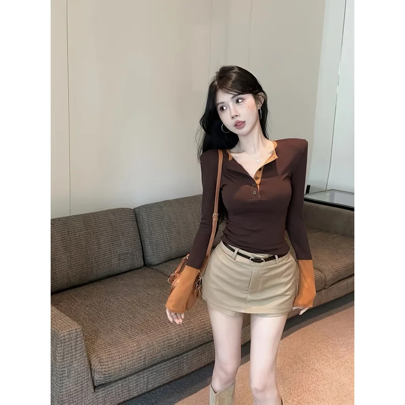 Brown Two-Piece Fitted Long-Sleeve Base Shirt, New Autumn And Winter Style, Color-Blocked Button V-Neck-Shirt Women