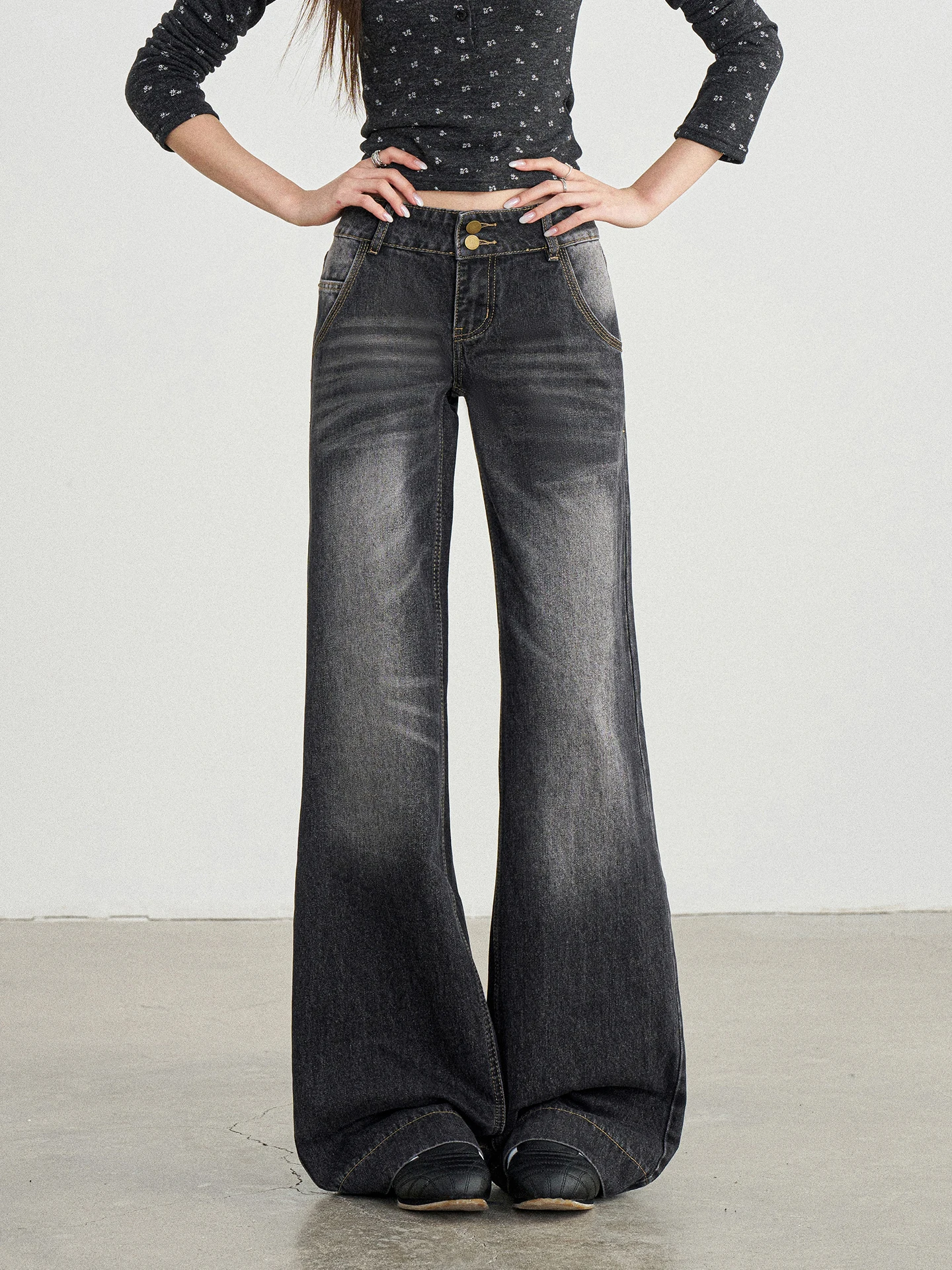 TGXQ Vibe Grey Double Buckle Low Waist Bell Bottom Jeans Women's Fashion 2026 New Style Loose Fit Straight Leg Denim Pants