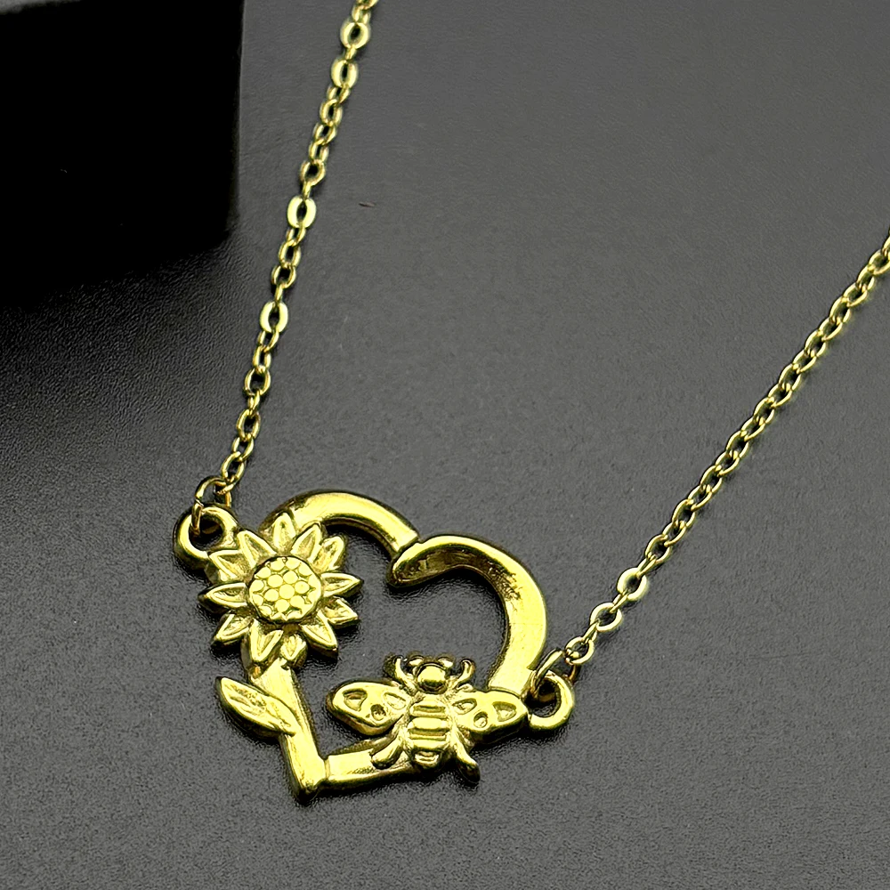 Bee Love Flower Pendant Necklace For Women Men Stainless Steel Silver Color Heart Couple Meaningful Valentine's Day Gift Jewelry view 2