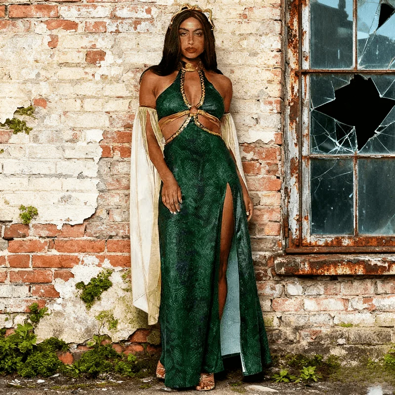 

Greek Mythology Cosplay Costume Set Women's Green Long Dress with Snake Hair Headdress Halloween Outfit