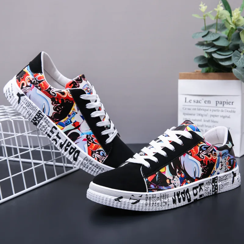 

Pop Men Vulcanized Shoes Sneakers casual Men's Fashion Casual Lace-Up Colorful Canvas Sport Graffiti board Shoes bb621