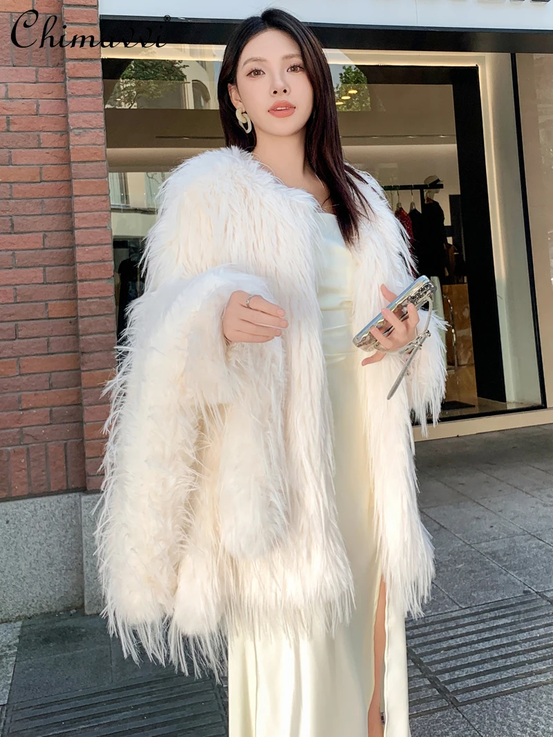 Autumn Winter New High-End Fashion White Fur Coat Imitation Ostrich Toka Fur Warm and Loose Elegant Mid-Length Coat Women's Top