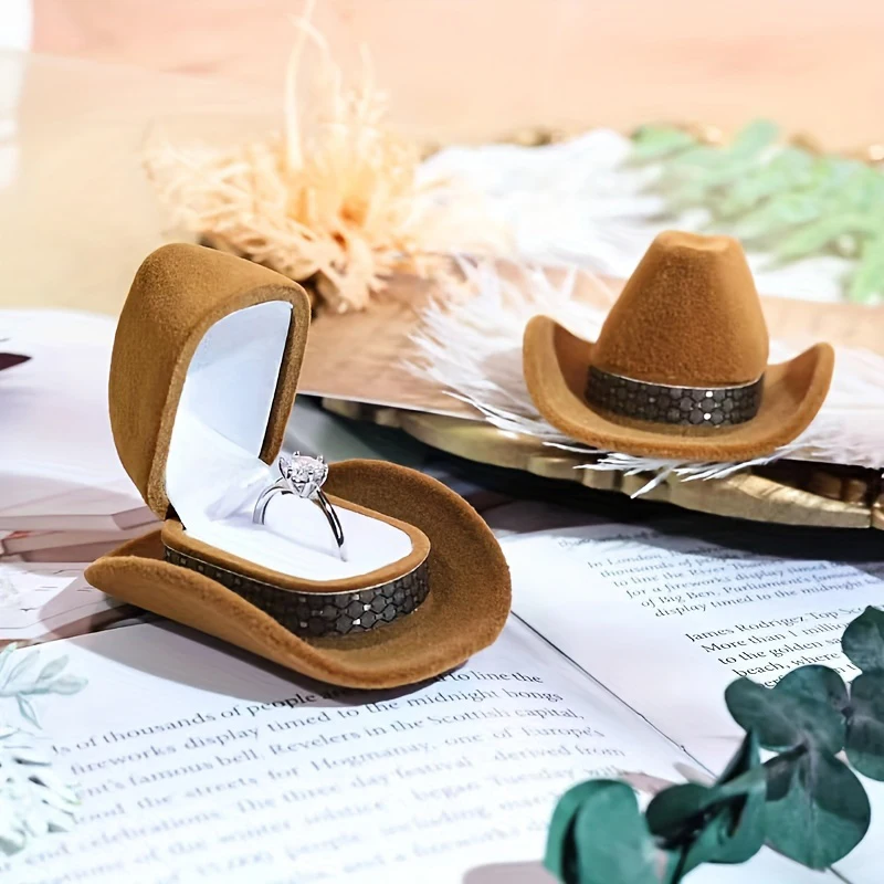 Creative Western Cowboy Hat Shape Ring Box Velvet Flocked Ring Display Box Jewelry Packaging Storage Case Valentive Day Gift Box