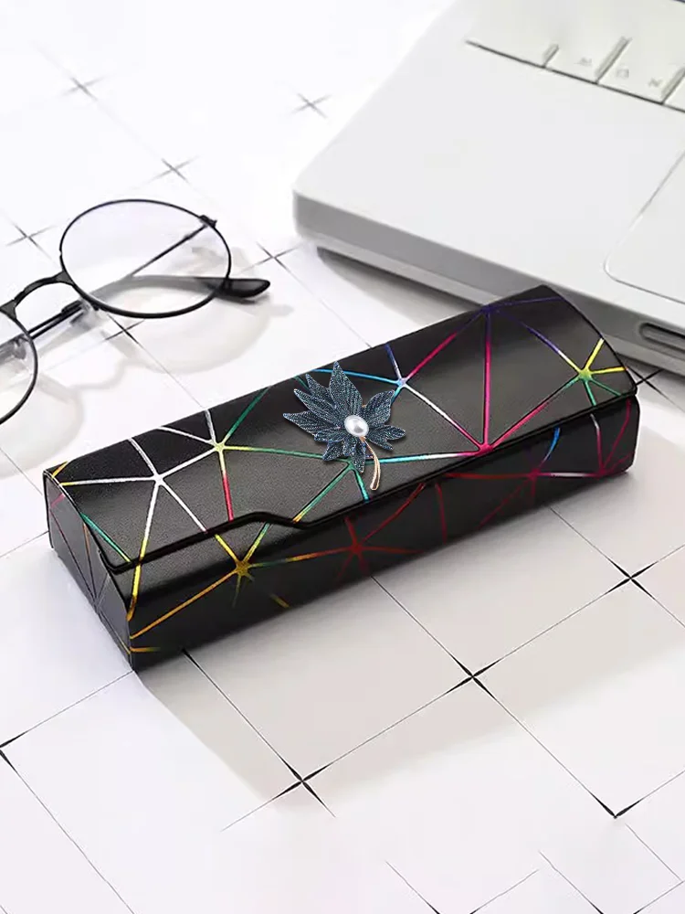 

Stylish PU Eyewear Cases Robust Against Falls - Playful Collage Star Decor