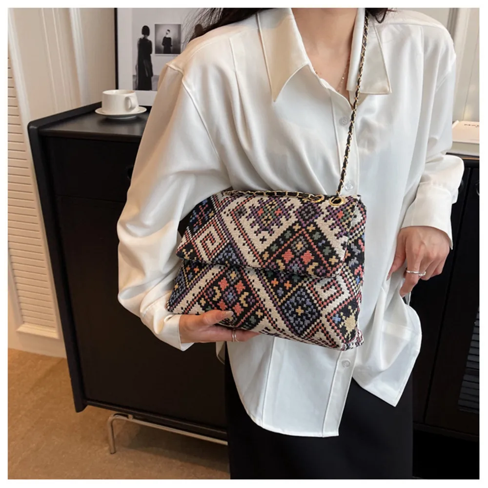 Ethnic Style Casual Commuting Crossbody Bag Summer New Styles Chain Shoulder Bag Fashion Simple Canvas Tote Bag 2024 New