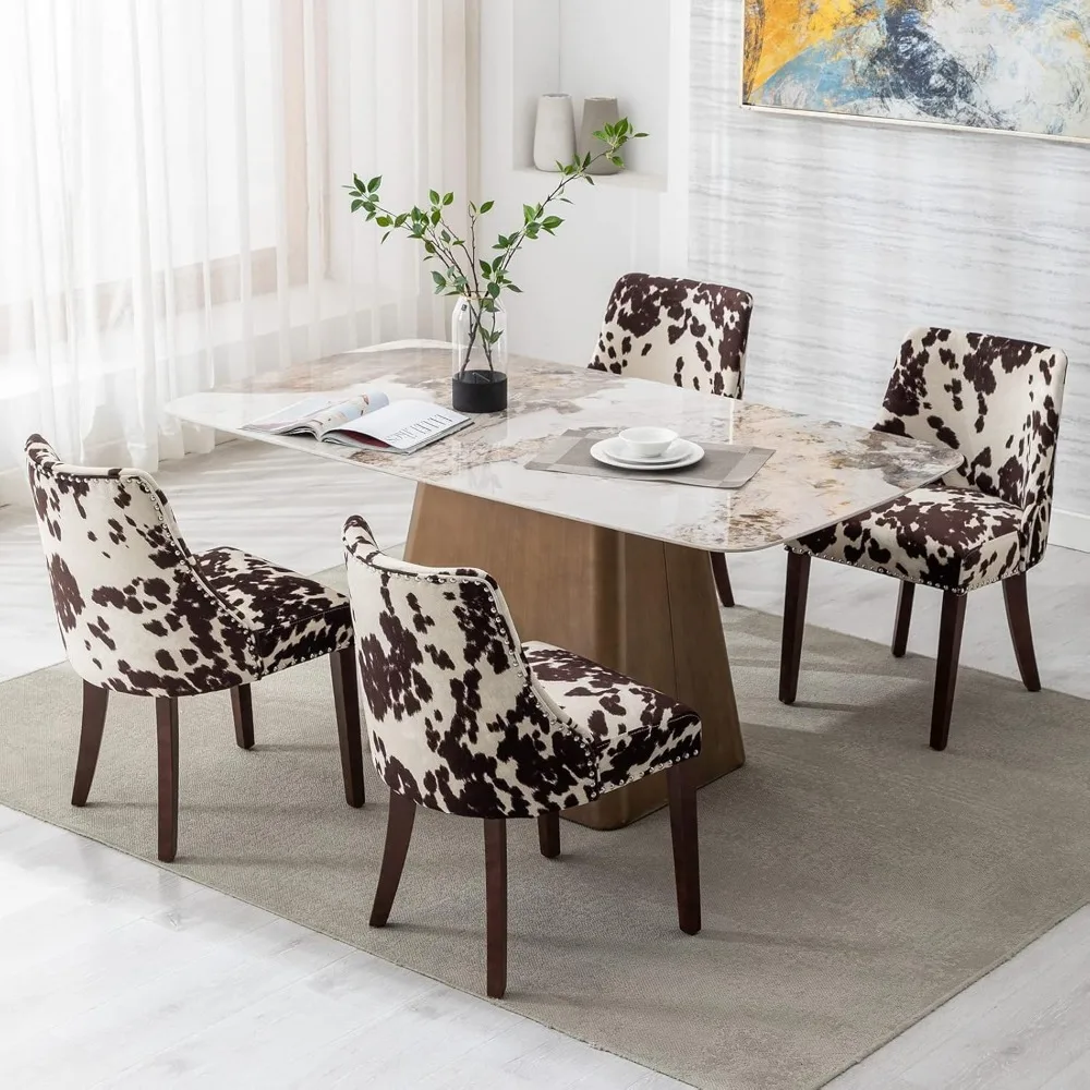 زوج من الكراسي المنجدة المخملية الحديثة في منتصف القرن مع زخرفة رأس الأظافر ووسائد من الكتان على أرجل خشبية #6