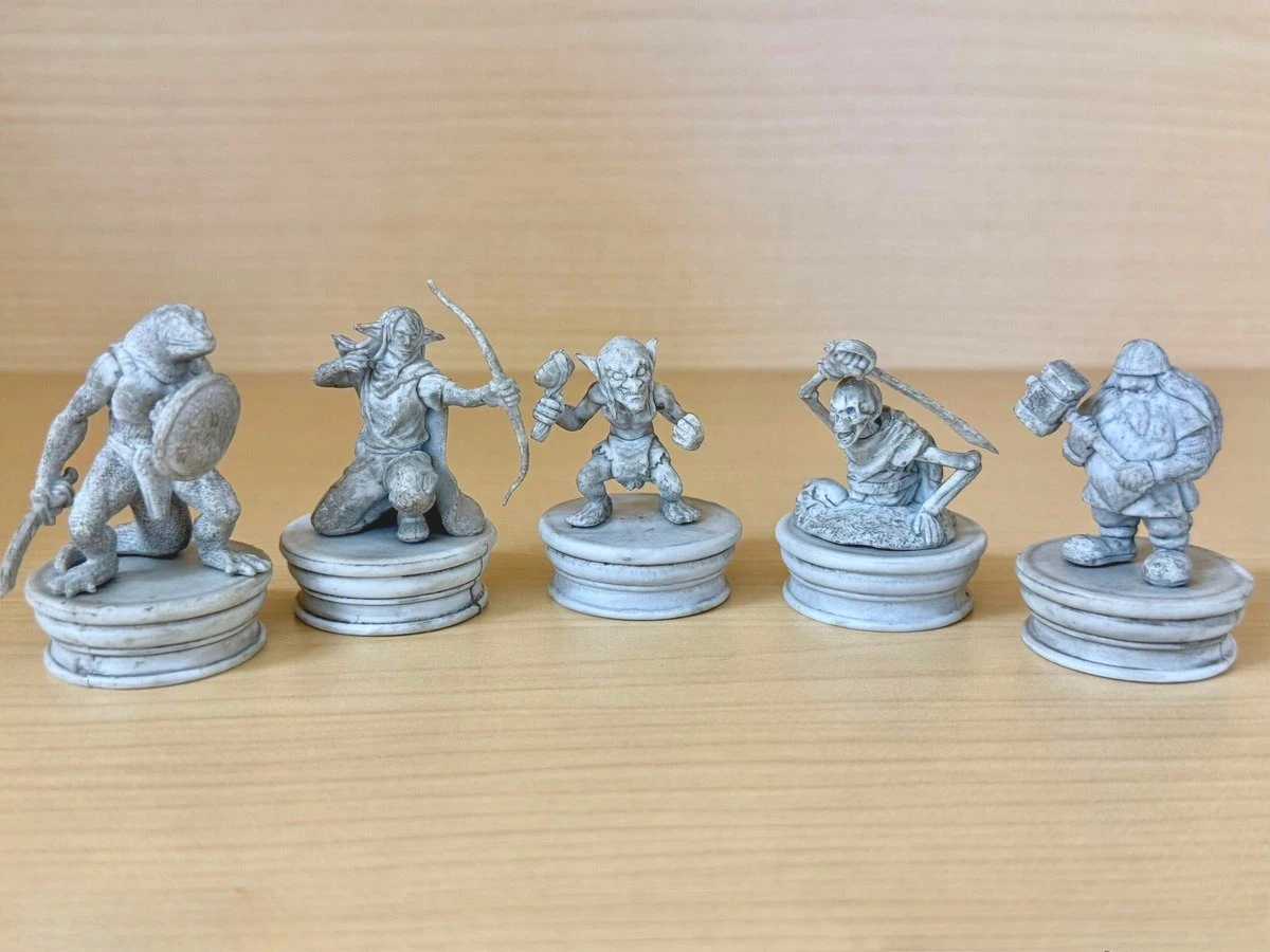 Yell capsule toys monstrous Fantasy World ~Statue~Goblin Undead Dwarf Lizardman Elf legend with base ornaments figures view 3