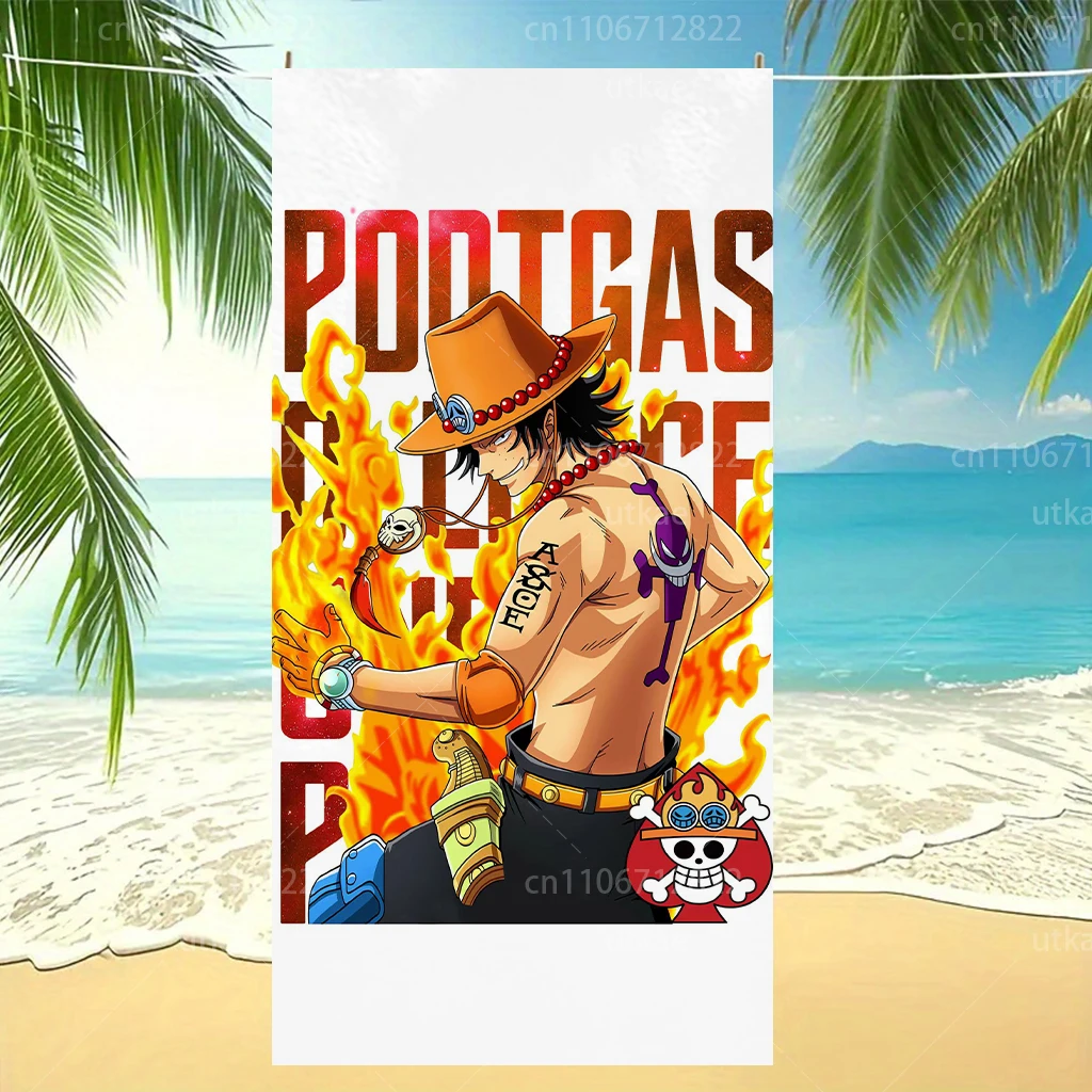 Toalla de playa para nadar con estampado de logotipo de calavera pirata y tatuaje de llama de fuego de Ace de One Piece, fondo blanco