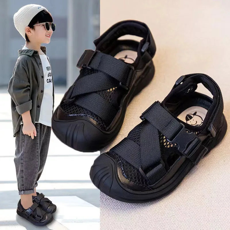 Boys' Sandals Non-slip Soft Sole Handsome 2024 New Summer Children's Shoes Wrapped Toe Beach Shoes Street Style